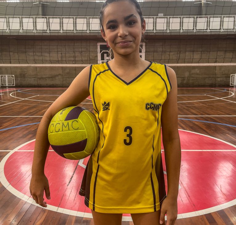 Valentina Torres de Ameida Santos, 12 anos - LÍBERO SUB 15 (11)-2